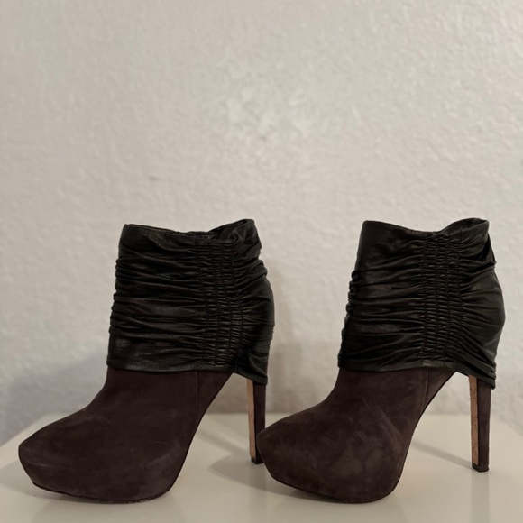 L.A.M.B. Scrunched Platform boot 7.5 - Picture 2 of 3